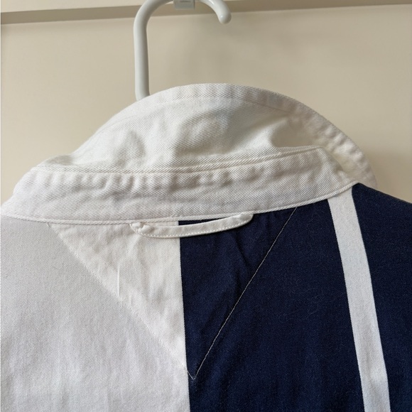 Vintage Tommy Hilfiger Men's White, Green & Navy Rugby Shirt - Picture 7 of 7
